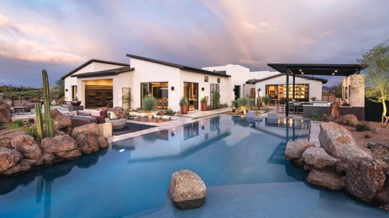 Guide to Buying Luxury Homes in California