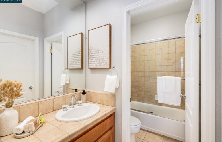 9501 Velvet Leaf Cir, San Ramon, CA 94582