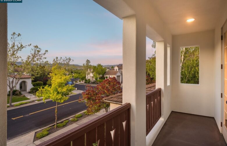 9501 Velvet Leaf Cir, San Ramon, CA 94582