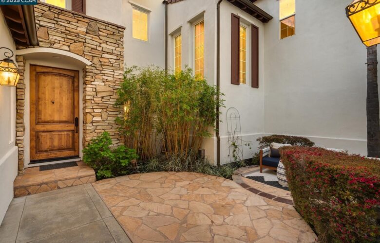 9501 Velvet Leaf Cir, San Ramon, CA 94582