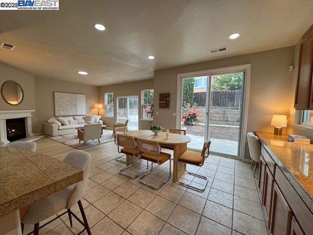 118 E Heritage Dr, Mountain House, CA 95391